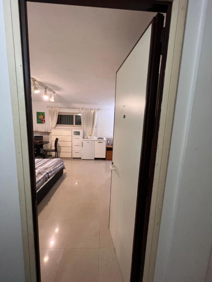 Apartament Monolocale A Mostacciano Rzym Zewnętrze zdjęcie