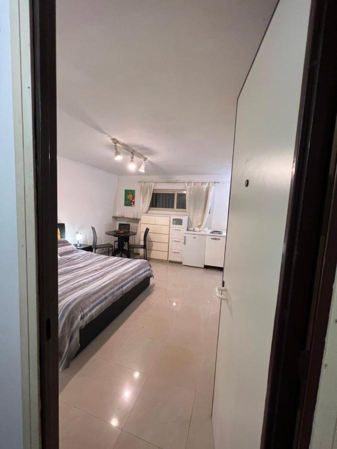 Apartament Monolocale A Mostacciano Rzym Zewnętrze zdjęcie