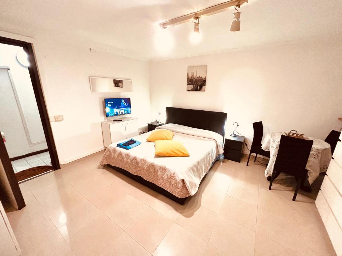 Apartament Monolocale A Mostacciano Rzym Zewnętrze zdjęcie